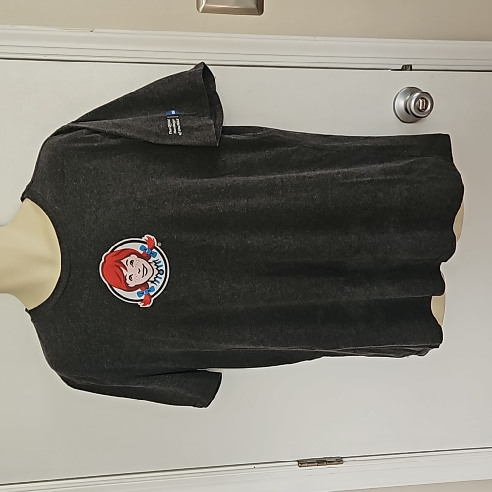 Wendy's Uniform Fries NCAA Shirt Size L